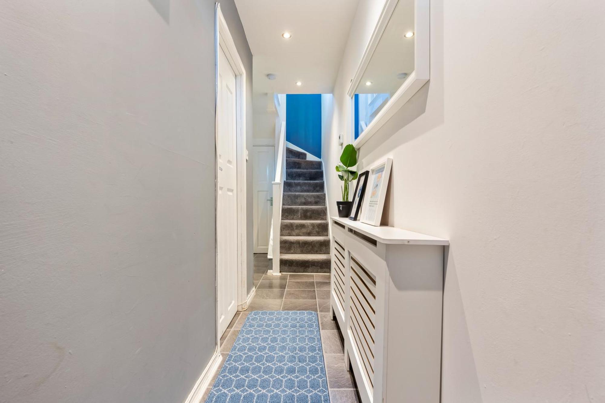 Вилла Impeccable 4-Bed House In Brixton Лондон Экстерьер фото